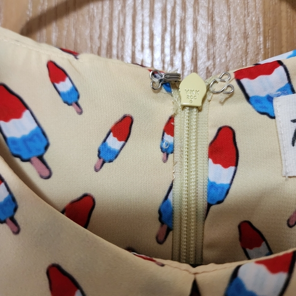 NWOT Tailor & Twirl Rocket Popsicle Pin-Up Dress, Medium - Picture 6 of 11